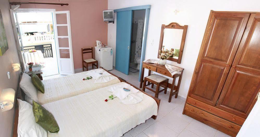 Hotel Asteras à Antiparos Town Extérieur photo